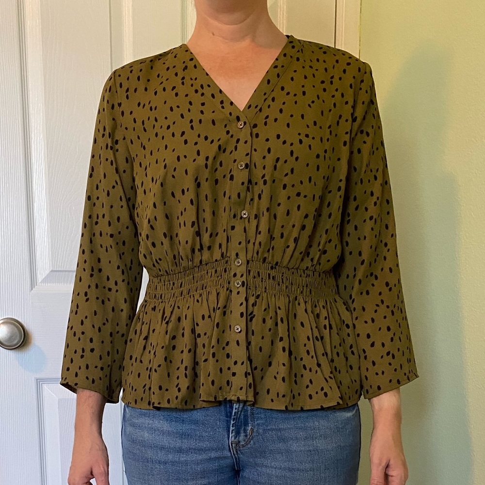 Banana republic blouse NWT